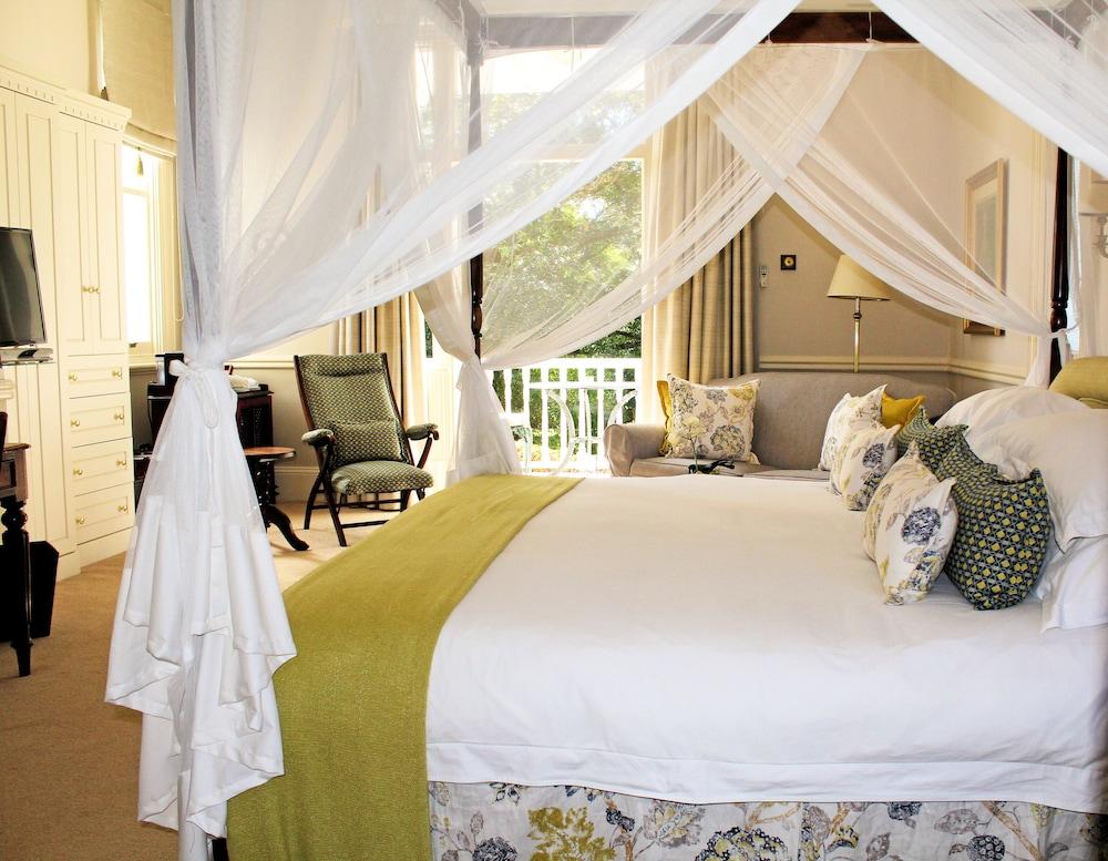 Hacklewood Hill Country House Порт-Элизабет Экстерьер фото